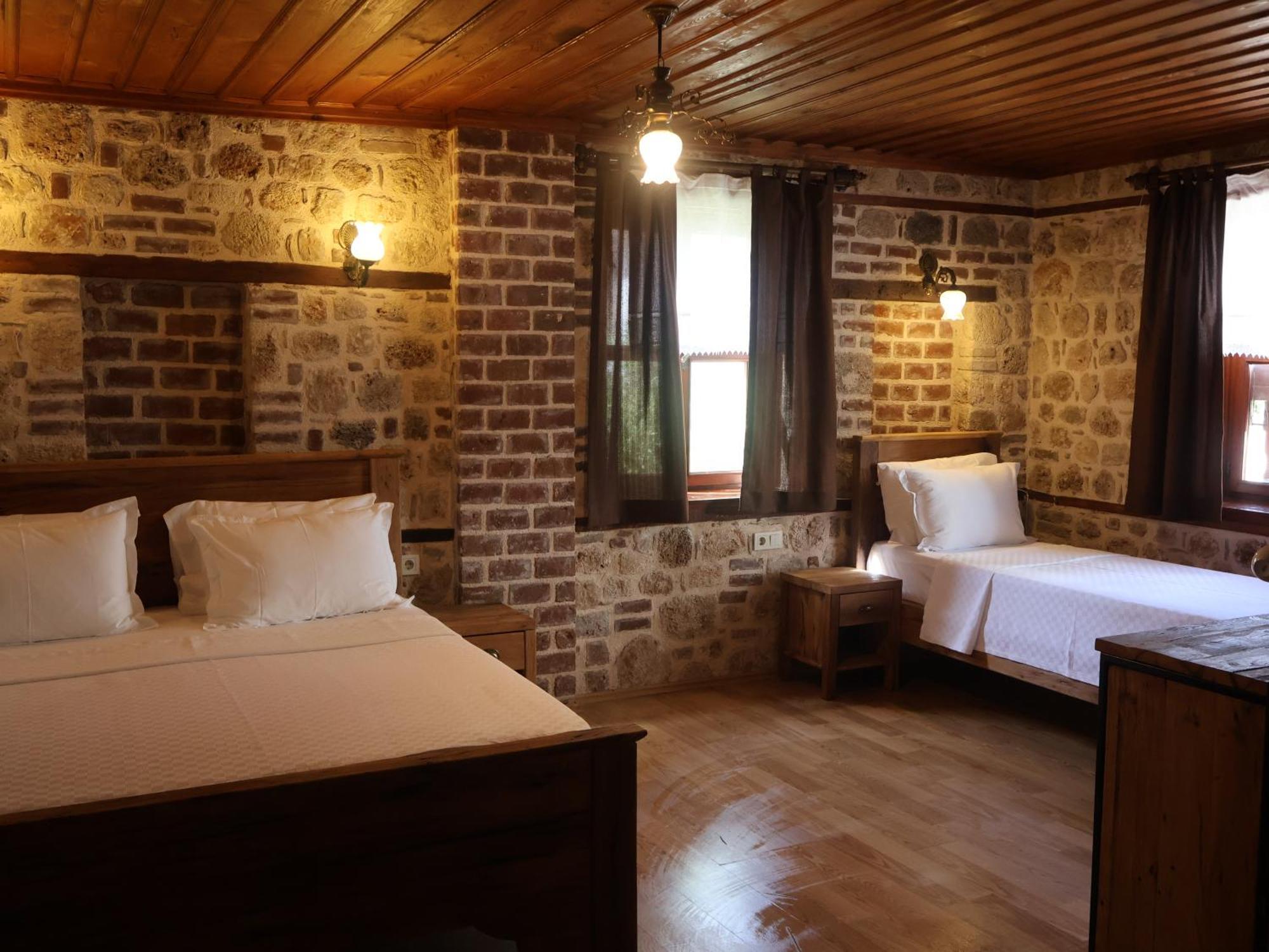 Casa Franco Old Town Hotel Antalya Kültér fotó