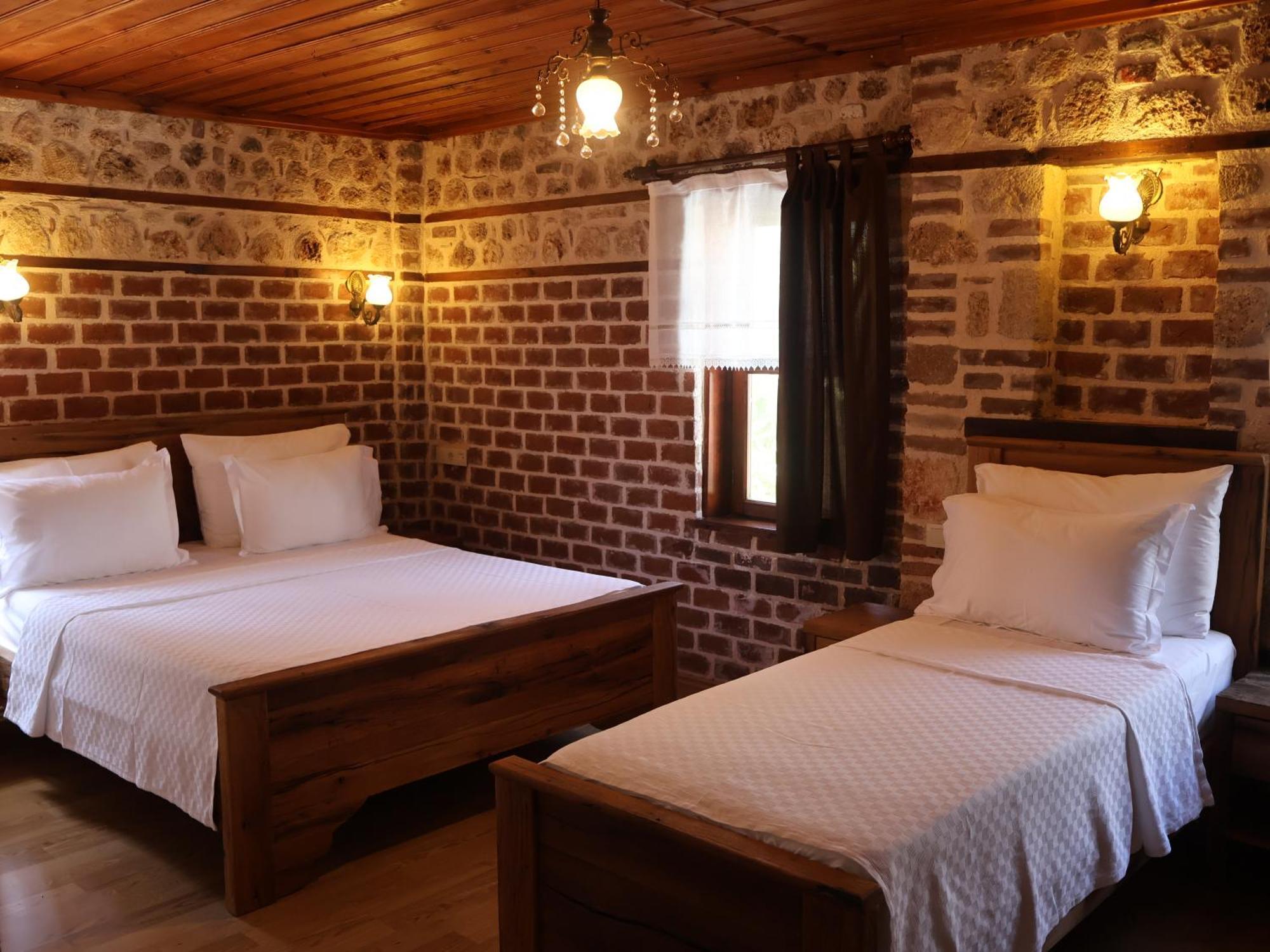 Casa Franco Old Town Hotel Antalya Kültér fotó