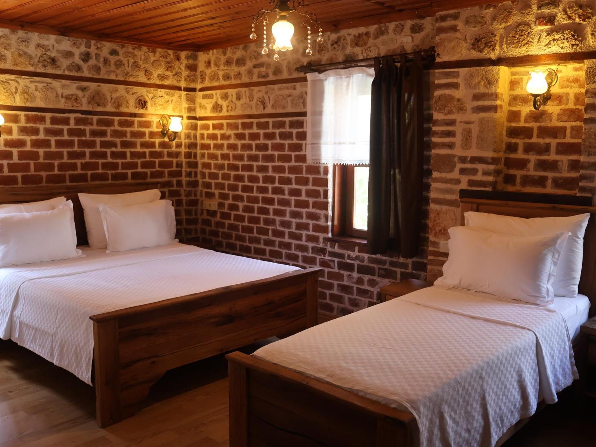 Casa Franco Old Town Hotel Antalya Kültér fotó